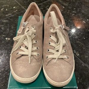 Paul Green "Upbeat" Metallic Sneakers